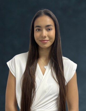 Alicia Eva Borrill