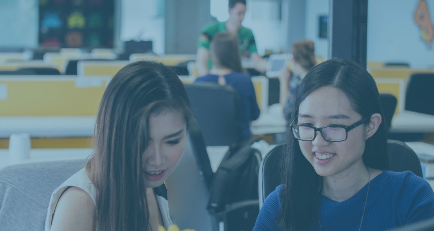 Sponsor Licences for UK Businesses – How to Apply, Comply and Recruit Skilled Workers Successfully Recruiting skilled workers from overseas has become essential for many UK businesses. Whether you are scaling quickly, operating in a sector with persistent labour shortages, or building a highly specialised team, international recruitment can play a key role in your growth. To hire migrant workers lawfully, most employers require a Home Office sponsor licence, and obtaining one can be a detailed and sometimes challenging process. At The Jonathan Lea Network, we help businesses secure, manage and safeguard their sponsor licence so they can recruit overseas talent efficiently and compliantly. This guide explains how sponsor licences work, the obligations placed on employers, and how we support you through every stage of the process.