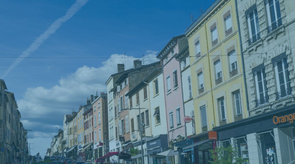 Commercial landlord reviewing lease risks before granting a commercial lease Commercial lease drafting checklist for landlords Landlord considering tenant due diligence, rent deposits and security of tenure